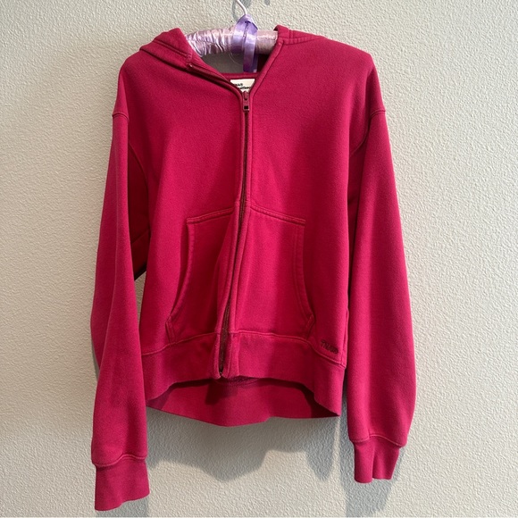 Aritzia TNA Sweatfleece Cozy Fleeze Perfect Fit Zip up hoodie in Bold Fuchsia 🩷 - Picture 3 of 7